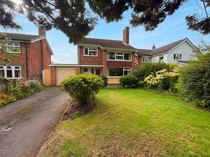 3 Bedroom Detached House For Sale In Main Road, Goostrey, CW4