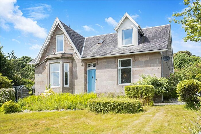 3 Bedroom Flat For Sale In Shore Road, Kilcreggan, Helensburgh, Argyll And Bute, G84