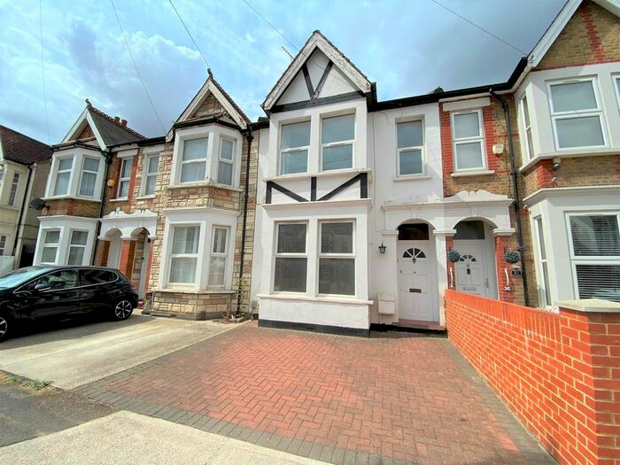 6 Bedroom Terraced House To Rent In Brandville Road, West Drayton, UB7