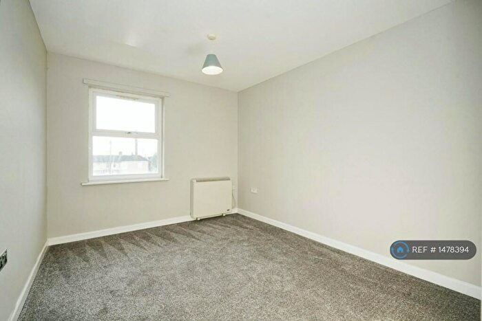 2 Bedroom Flat To Rent In Beechfield House, Swinton, M27