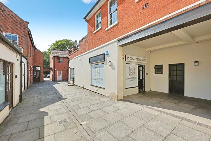 1 Bedroom Flat For Sale In High Street, Dereham, NR19
