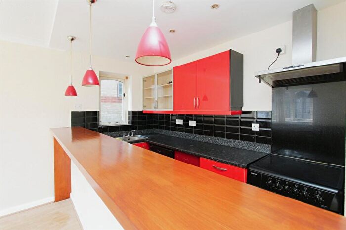 1 Bedroom Maisonette For Sale In Wickham Close, Newington, Sittingbourne, ME9