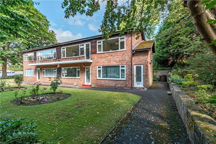 2 Bedroom Apartment For Sale In Harrogate Road, Leeds, West Yorkshire, LS17