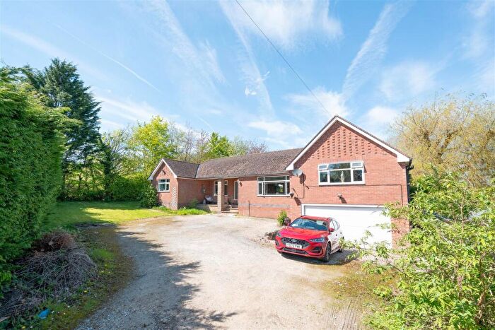 4 Bedroom Detached Bungalow For Sale In Greenfields, Birches Lane, South Wingfield, Alfreton, DE55
