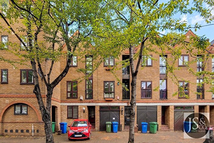 4 Bedroom Terraced House To Rent In Greenland Quay, London, SE16
