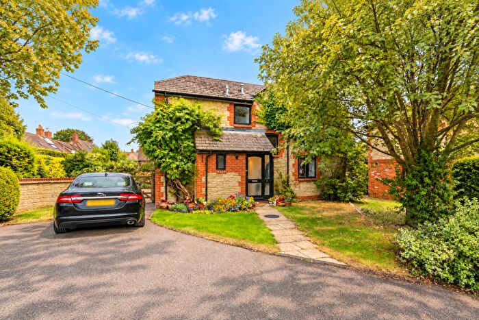 4 Bedroom Detached House For Sale In Chilbridge Road, Eynsham, OX29