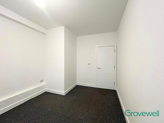 1 Bedroom Flat To Rent In Melbourne House, Grosvenor Street, Stalybridge, SK15