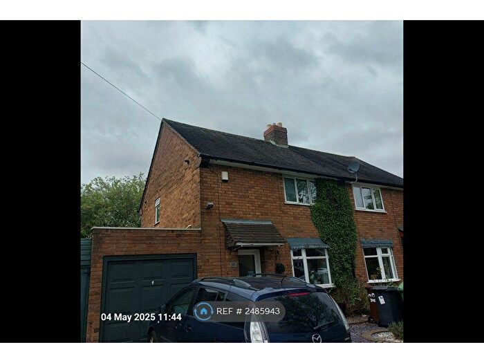 2 Bedroom Semi-Detached House To Rent In Wood End Road, Wolverhampton, WV11