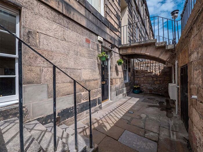 3 Bedroom Flat To Rent In Northumberland Street, Edinburgh, EH3