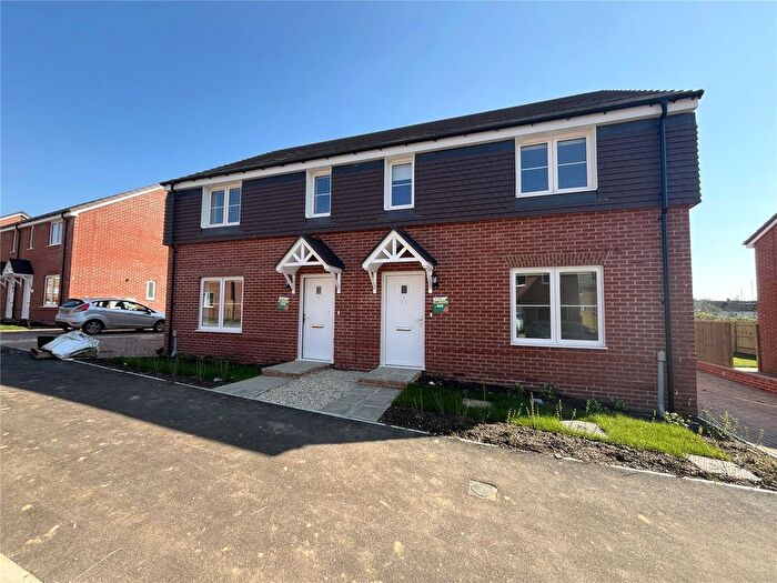 3 Bedroom Semi-Detached House For Sale In St Peters Place, Salisbury, Wiltshire, SP2