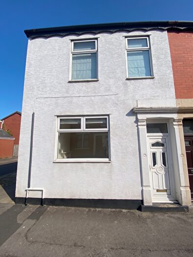 3 Bedroom Terraced House To Rent In Waterloo Terrace, Ashton-On-Ribble, Preston, Lancashire, PR2