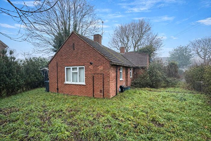 1 Bedroom Bungalow For Sale In Trinity Road, Hertford Heath, Hertford, SG13