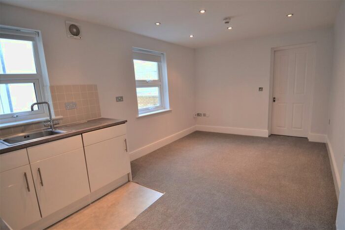1 Bedroom Flat To Rent In Fortess Road, London, NW5
