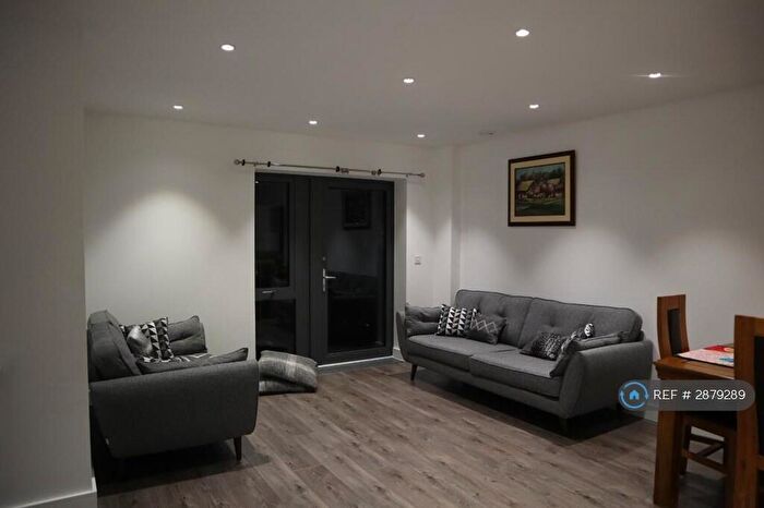 2 Bedroom Flat To Rent In Canaletto Court, London, NW10