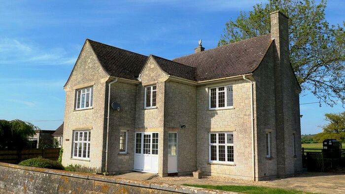 4 Bedroom Detached House To Rent In North Cadbury, Yeovil, Somerset, BA22