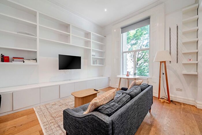 2 Bedroom Flat To Rent In Nevern Place, London, SW5