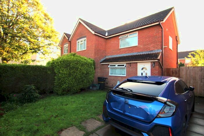 2 Bedroom Semi-Detached House To Rent In Wedgwood Close, Whitchurch, Bristol, BS14