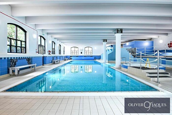 2 Bedroom Apartment To Rent In Fairfield Road, Bow Quarter, E3