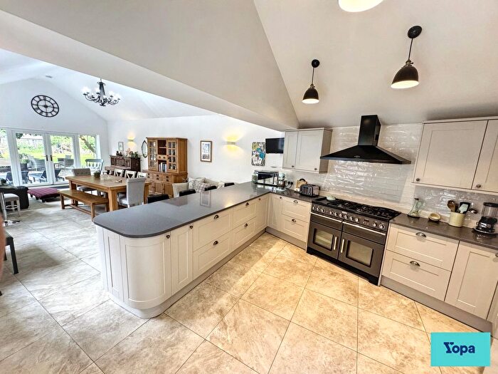 5 Bedroom Detached House For Sale In Water Street, Martock, TA12