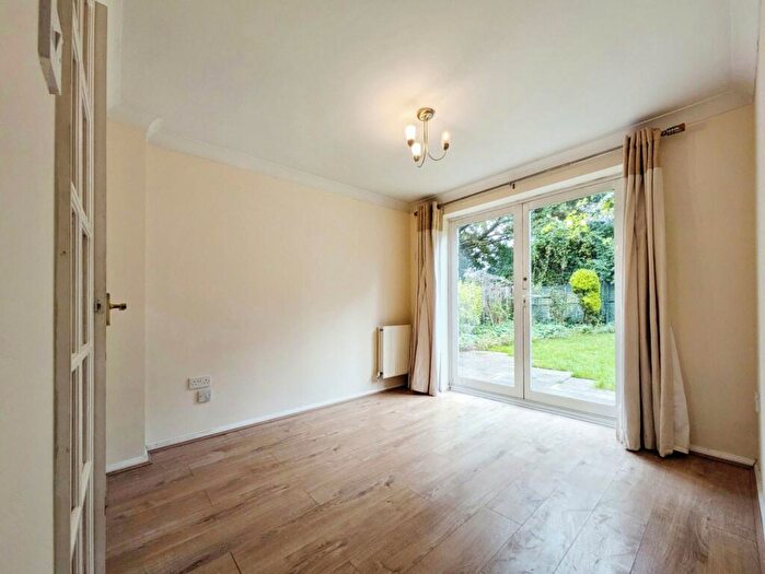 5 Bedroom Detached House For Sale In Kensington Close, Lower Earley, Reading, RG6