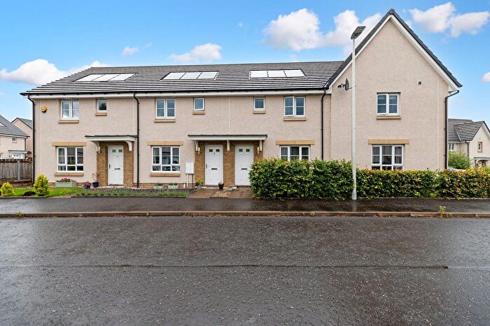 3 Bedroom Terraced House For Sale In Riverway Place, Stirling, FK8