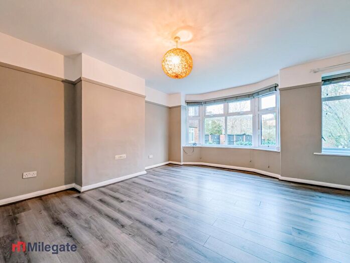 1 Bedroom Flat To Rent In Melbourne Court, Anerley Road, London, SE20