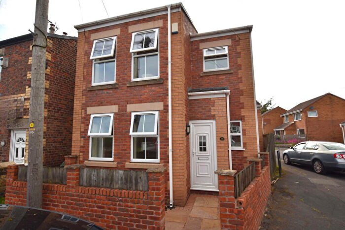 2 Bedroom Detached House For Sale In School Lane, Higher Bebington, CH63