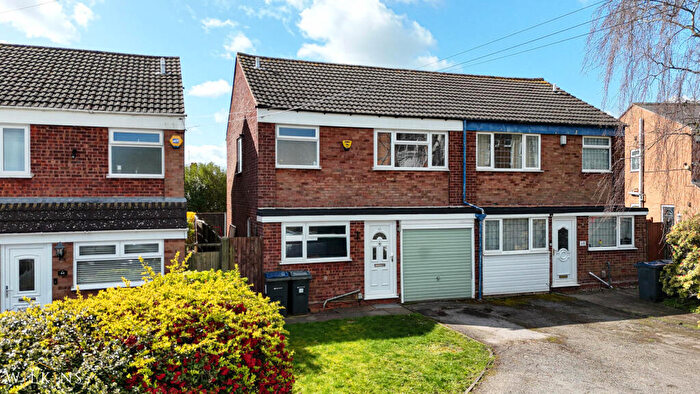 3 Bedroom Semi Detached House For Sale In Honiley Drive, Sutton Coldfield, West Midlands, B73