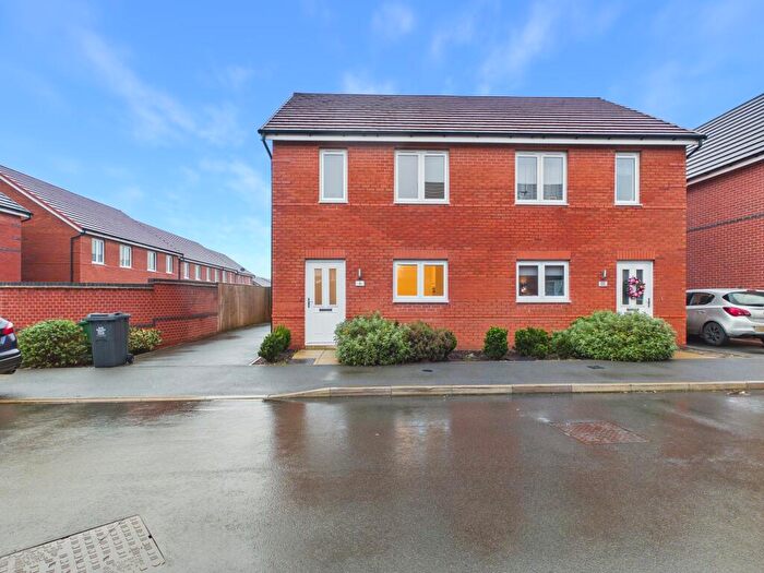 3 Bedroom Semi-Detached House To Rent In Claydon Street, Mickleover, Derby, DE3