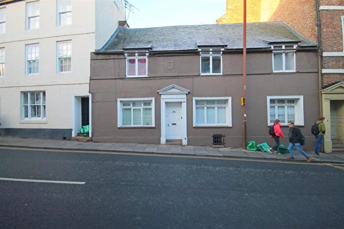 2 Bedroom Private Halls To Rent In Flat, B Church Street, Durham City, DH1