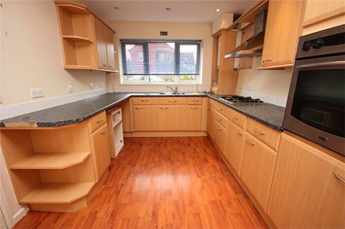 3 Bedroom Semi-Detached House To Rent In Victoria Road, Sherwood, Nottingham, NG5