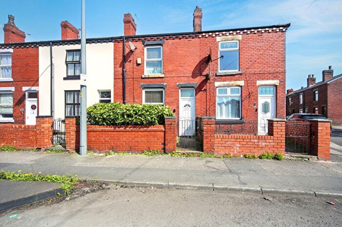 2 Bedroom Terraced House For Sale In Scot Lane, Wigan, WN5