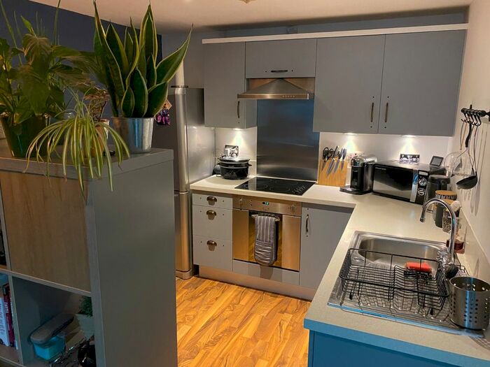 1 Bedroom Flat To Rent In Solly Street, Sheffield, South Yorkshire, S1