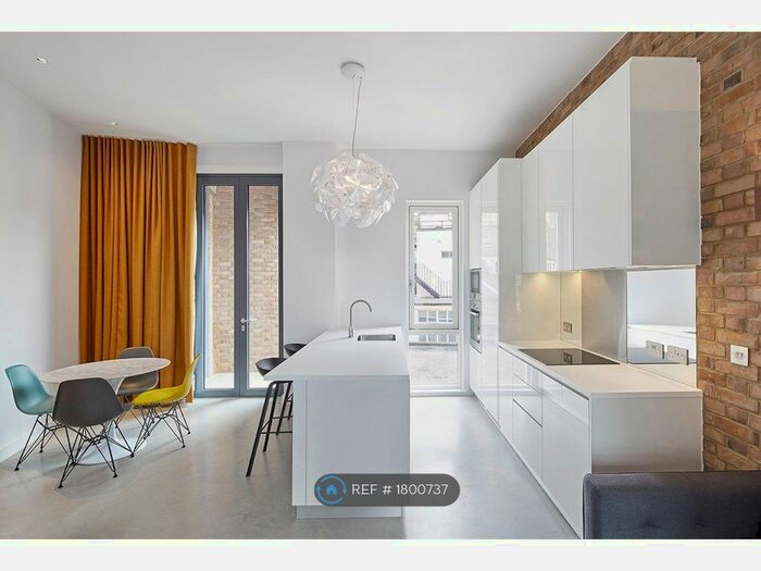 2 Bedroom Flat To Rent In Southwark Street, London, SE1