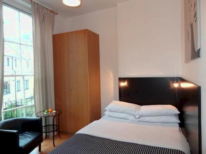 Studio To Rent In Cartwright Gardens, Bloomsbury, London, WC1H