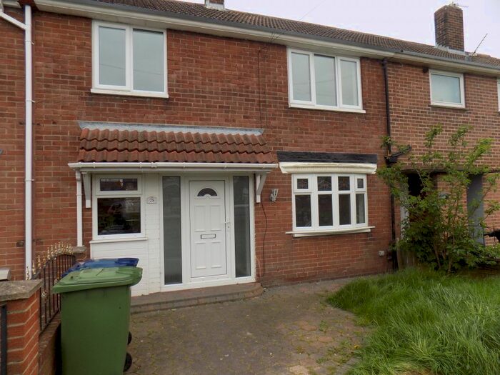 3 Bedroom Town House To Rent In Rodin Ave, South Shields, NE34