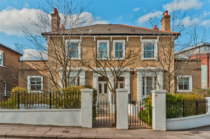 1 Bedroom Flat To Rent In Church Road, Richmond, Surrey, TW9