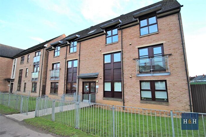 2 Bedroom Apartment To Rent In Weedon Road, St. James -, NN5