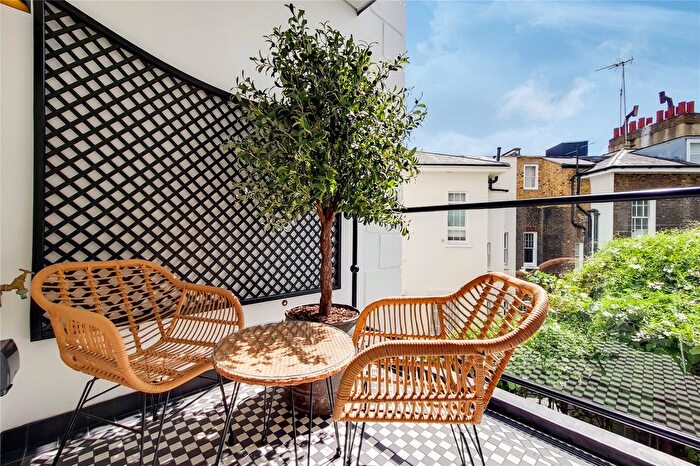 2 Bedroom Flat To Rent In Prince Of Wales Terrace, Kensington, London, W8