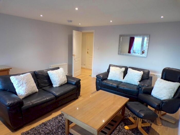 2 Bedroom Flat To Rent In Granton Gardens, Ground Floor Right, AB10