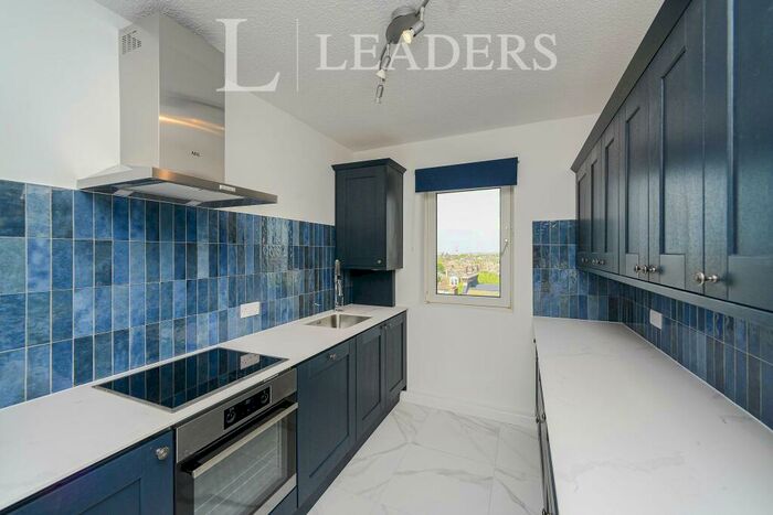 1 Bedroom Apartment To Rent In The Drive, Hove, BN3