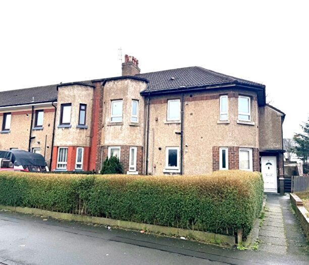 3 Bedroom Flat To Rent In Montgomery Road, Paisley, PA3