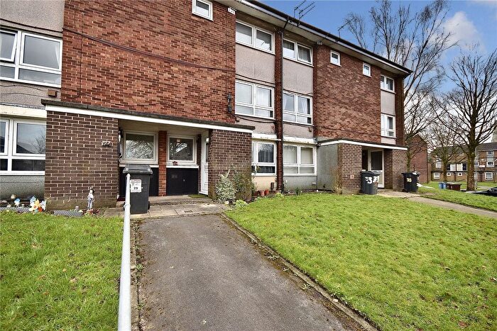 1 Bedroom Flat For Sale In Richmond Avenue, Royton, Oldham, Greater Manchester, OL2