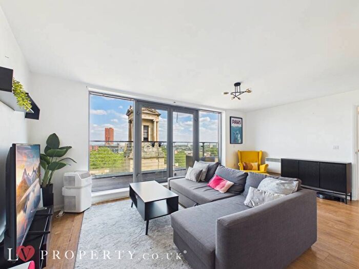 2 Bedroom Flat To Rent In Skyline, Granville Street, Birmingham, West Midlands, B1
