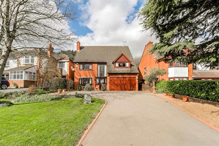 4 Bedroom Detached House For Sale In Hopwas Hill, Hopwas, B78