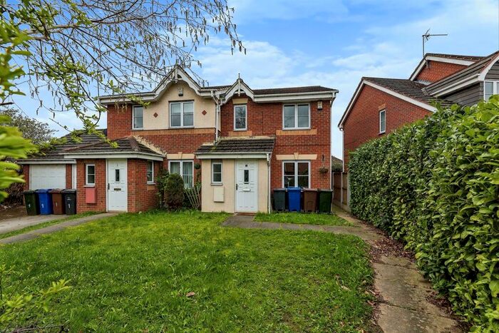 3 Bedroom House To Rent In Millmoor Road, Wombwell, Barnsley, S73