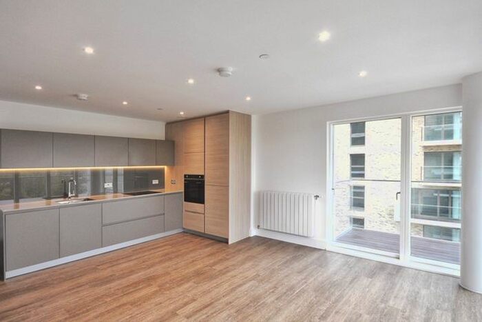 2 Bedroom Flat To Rent In Larkin House, Kidbrooke Village, SE3