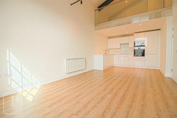 2 Bedroom Penthouse To Rent In Maponite Buildings, Hawkins Road, Colchester, Essex, CO2