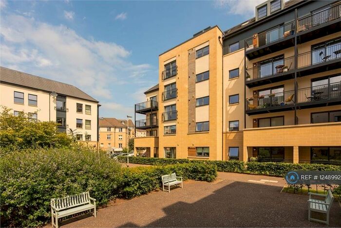 2 Bedroom Flat To Rent In Hatters Lane, Edinburgh, EH7