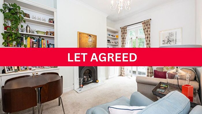 2 Bedroom Flat To Rent In Sutherland House, - Queenstown Road, Battersea, London, SW8